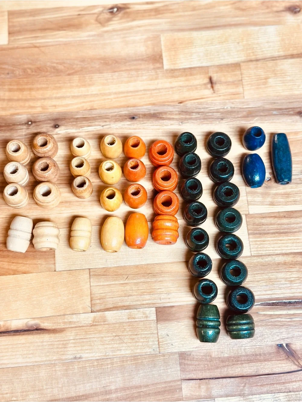 VINTAGE WOODEN MACRAME / CRAFT BEADS - VARIOUS STYLES & COLORS. LOT OF 43